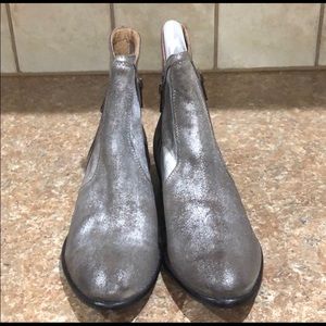 Seychelles New never worn outside shoes!